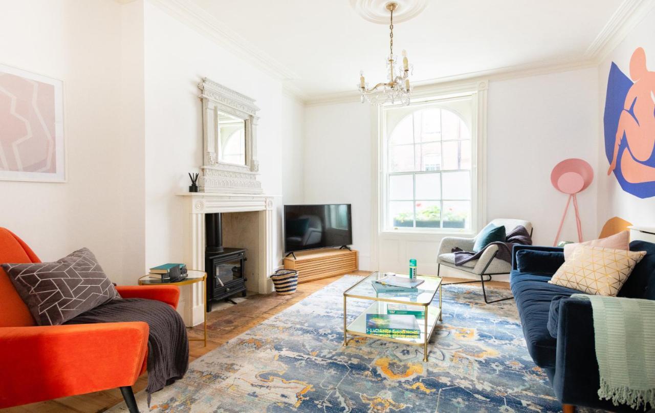 The Euston Square Escape - Modern And Central 4Bdr Home Londra Exterior foto